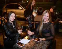 Foto de la galería: Día del Amigo en Posadas: con los bares y restaurantes a pleno y todo el disfrute de la noche de juntadas y reencuentros