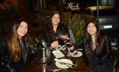 Foto de la galería: Día del Amigo en Posadas: con los bares y restaurantes a pleno y todo el disfrute de la noche de juntadas y reencuentros