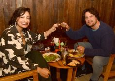 Foto de la galería: Día del Amigo en Posadas: con los bares y restaurantes a pleno y todo el disfrute de la noche de juntadas y reencuentros