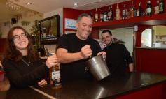 Foto de la galería: Día del Amigo en Posadas: con los bares y restaurantes a pleno y todo el disfrute de la noche de juntadas y reencuentros