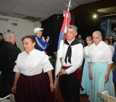 Foto de la galería: Patria y Tradición en Peña Itapúa que se vistió de encuentro con otro Fogón de la Independencia y gran grilla artística