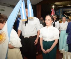 Foto de la galería: Patria y Tradición en Peña Itapúa que se vistió de encuentro con otro Fogón de la Independencia y gran grilla artística