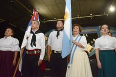 Foto de la galería: Patria y Tradición en Peña Itapúa que se vistió de encuentro con otro Fogón de la Independencia y gran grilla artística