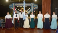 Foto de la galería: Patria y Tradición en Peña Itapúa que se vistió de encuentro con otro Fogón de la Independencia y gran grilla artística