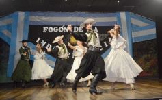 Foto de la galería: Patria y Tradición en Peña Itapúa que se vistió de encuentro con otro Fogón de la Independencia y gran grilla artística