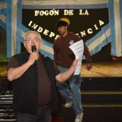 Foto de la galería: Patria y Tradición en Peña Itapúa que se vistió de encuentro con otro Fogón de la Independencia y gran grilla artística