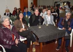 Foto de la galería: Patria y Tradición en Peña Itapúa que se vistió de encuentro con otro Fogón de la Independencia y gran grilla artística