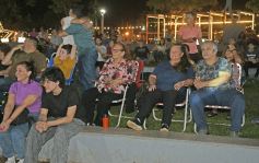 Foto de la galería: Escenario Oscar Mandagarán: homenaje que rindió la ciudad al consagrado referente de la cultura misionera