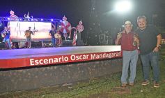 Foto de la galería: Escenario Oscar Mandagarán: homenaje que rindió la ciudad al consagrado referente de la cultura misionera