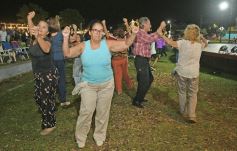 Foto de la galería: Escenario Oscar Mandagarán: homenaje que rindió la ciudad al consagrado referente de la cultura misionera