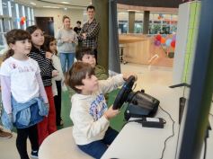 Foto de la galería: Impulsamente en Silicon Misiones: una experiencia única donde las familias jugaron, exploraron y aprendieron haciendo