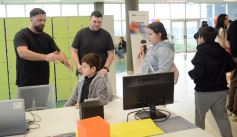Foto de la galería: Impulsamente en Silicon Misiones: una experiencia única donde las familias jugaron, exploraron y aprendieron haciendo
