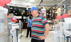 Foto de la galería: Black Friday en Posadas: compras, propuestas y entretenimiento del 1° y 2° dia, entre Plaza San Martin e Itaembé Guazú