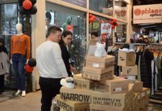 Foto de la galería: Black Friday en Posadas: compras, propuestas y entretenimiento del 1° y 2° dia, entre Plaza San Martin e Itaembé Guazú