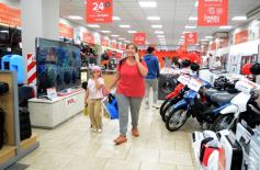 Foto de la galería: Black Friday en Posadas: compras, propuestas y entretenimiento del 1° y 2° dia, entre Plaza San Martin e Itaembé Guazú