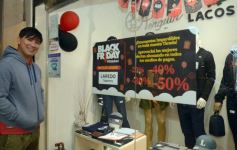 Foto de la galería: Black Friday en Posadas: compras, propuestas y entretenimiento del 1° y 2° dia, entre Plaza San Martin e Itaembé Guazú