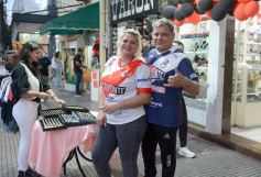 Foto de la galería: Tarde de sábado a pleno movimiento entre paseos y sociales aprovechando lo que fue el tercer día del Black Friday