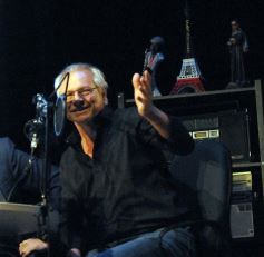 Foto de la galería: Alfredo Abrazián en el Montoya: repasando los 50 años de historia junto al emblemático Show de los Impactos