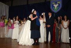 Foto de la galería: Los nuevos Reyes del Santa María, Agustina Miranda y Luciano Koziarski