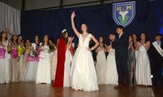 Foto de la galería: Los nuevos Reyes del Santa María, Agustina Miranda y Luciano Koziarski