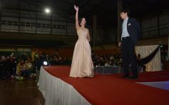 Foto de la galería: Los nuevos Reyes del Santa María, Agustina Miranda y Luciano Koziarski