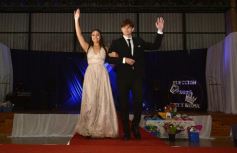 Foto de la galería: Los nuevos Reyes del Santa María, Agustina Miranda y Luciano Koziarski