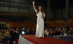 Foto de la galería: Los nuevos Reyes del Santa María, Agustina Miranda y Luciano Koziarski