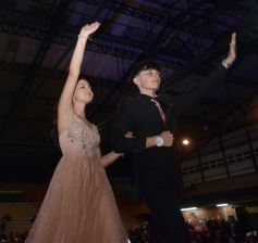 Foto de la galería: Los nuevos Reyes del Santa María, Agustina Miranda y Luciano Koziarski