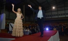 Foto de la galería: Los nuevos Reyes del Santa María, Agustina Miranda y Luciano Koziarski