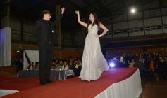 Foto de la galería: Los nuevos Reyes del Santa María, Agustina Miranda y Luciano Koziarski