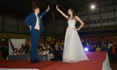 Foto de la galería: Los nuevos Reyes del Santa María, Agustina Miranda y Luciano Koziarski