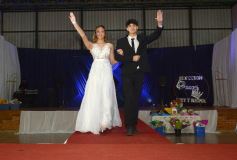 Foto de la galería: Los nuevos Reyes del Santa María, Agustina Miranda y Luciano Koziarski
