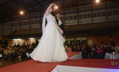 Foto de la galería: Los nuevos Reyes del Santa María, Agustina Miranda y Luciano Koziarski