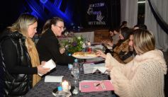 Foto de la galería: Los nuevos Reyes del Santa María, Agustina Miranda y Luciano Koziarski