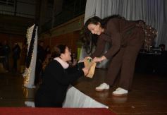 Foto de la galería: Elección de Reyes del Santa María: segunda parte del desfile y el anticipo del ritmo que traen para la Estudiantina 2025