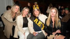 Foto de la galería: Elección de Reyes del Santa María: segunda parte del desfile y el anticipo del ritmo que traen para la Estudiantina 2025