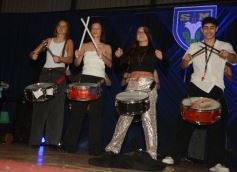 Foto de la galería: Elección de Reyes del Santa María: segunda parte del desfile y el anticipo del ritmo que traen para la Estudiantina 2025