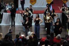 Foto de la galería: Elección de Reyes del Santa María: segunda parte del desfile y el anticipo del ritmo que traen para la Estudiantina 2025