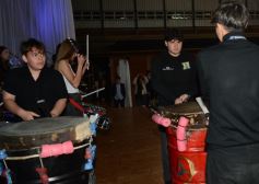 Foto de la galería: Elección de Reyes del Santa María: segunda parte del desfile y el anticipo del ritmo que traen para la Estudiantina 2025