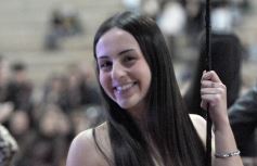 Foto de la galería: Elección de Reyes del Santa María: segunda parte del desfile y el anticipo del ritmo que traen para la Estudiantina 2025