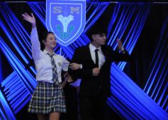 Foto de la galería: Elección de Reyes del Santa María: segunda parte del desfile y el anticipo del ritmo que traen para la Estudiantina 2025