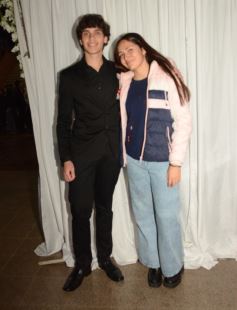 Foto de la galería: Elección de Reyes del Santa María: segunda parte del desfile y el anticipo del ritmo que traen para la Estudiantina 2025