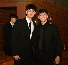 Foto de la galería: Elección de Reyes del Santa María: segunda parte del desfile y el anticipo del ritmo que traen para la Estudiantina 2025