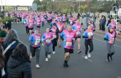 Foto de la galería: Maratón Posadas 2025: con éxito de convocatoria, organización y disfrute deportivo se vivió la 4ta edición en la ciudad