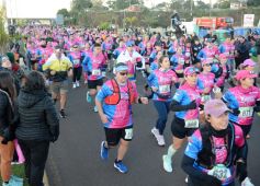 Foto de la galería: Maratón Posadas 2025: con éxito de convocatoria, organización y disfrute deportivo se vivió la 4ta edición en la ciudad