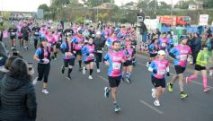 Foto de la galería: Maratón Posadas 2025: con éxito de convocatoria, organización y disfrute deportivo se vivió la 4ta edición en la ciudad