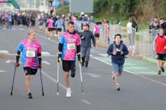 Foto de la galería: Maratón Posadas 2025: con éxito de convocatoria, organización y disfrute deportivo se vivió la 4ta edición en la ciudad