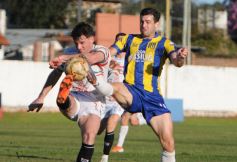 Foto de la galería: Federal A: Mitre no encontró su juego y sufrió su segunda caída al hilo en la reválida pero sigue en clasificación