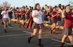 Foto de la galería: Estudiantina 2025: arrancando la cuenta regresiva, más de 5000 estudiantes coparon a pura energía la 1ra Prueba Piloto