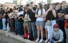 Foto de la galería: Estudiantina 2025: arrancando la cuenta regresiva, más de 5000 estudiantes coparon a pura energía la 1ra Prueba Piloto